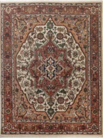 close up of Evoke wool silk rug weave